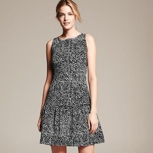 Beautiful Banana Republic Marimekko dress size 4